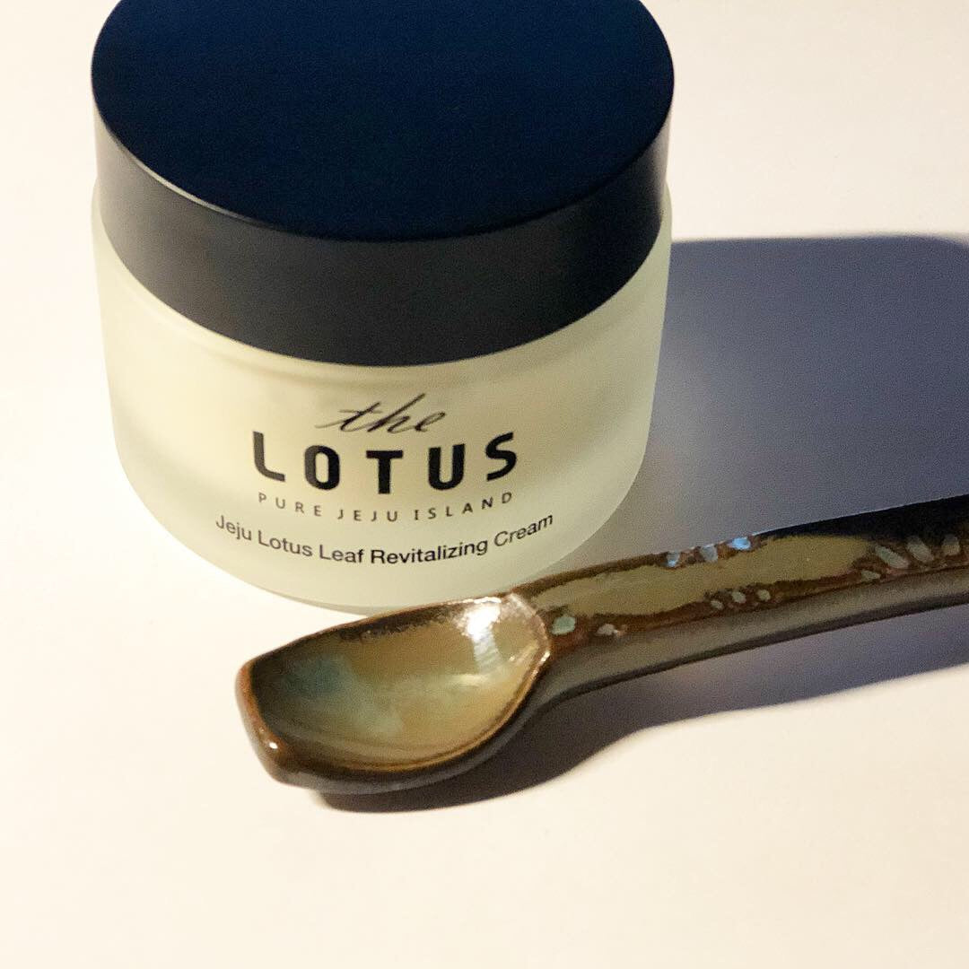 The Lotus Revitalizing Cream